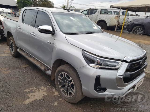 HILUX CD SRX 2.8 D-4D TURBO